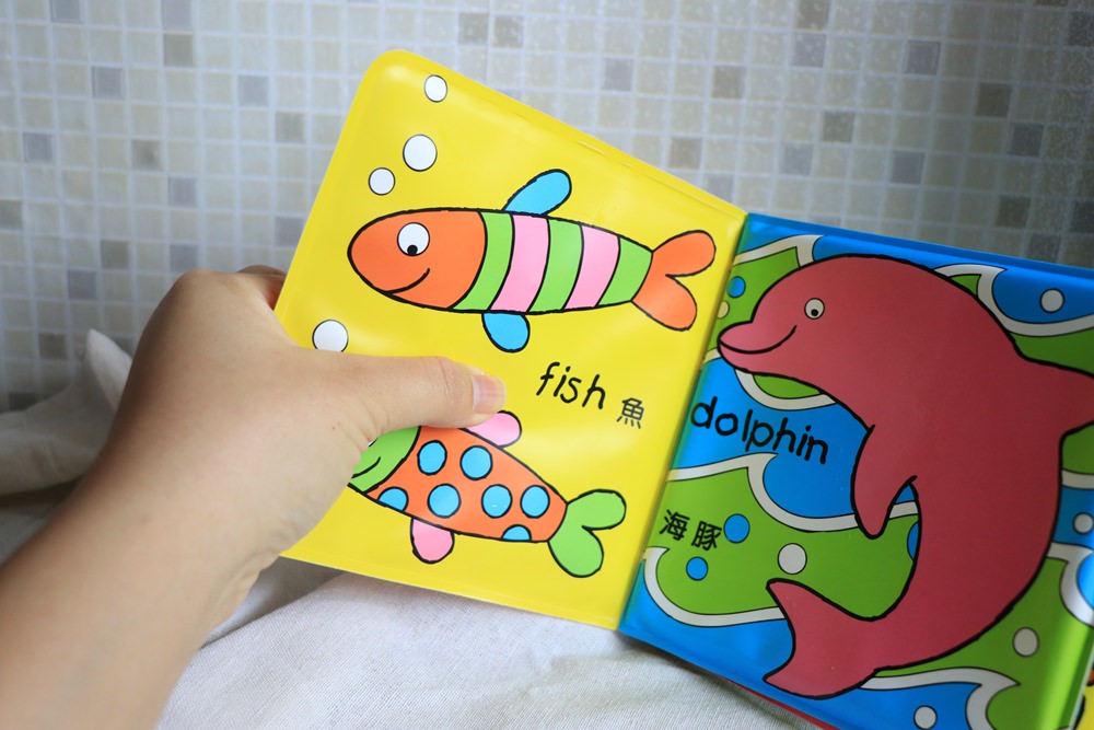 青林國際出版-Ladybird小瓢蟲啟蒙認知套書介紹。中英文雙語系列，0~3歲都適合