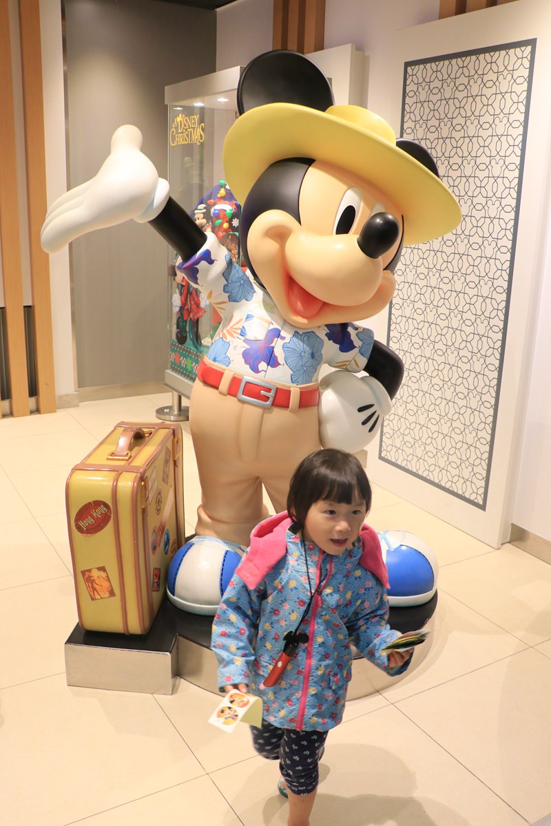 香港迪士尼遊記Day1－適合小孩玩的遊樂設施 ▌香港迪士尼很安全。迪士尼購票資訊、注意事項