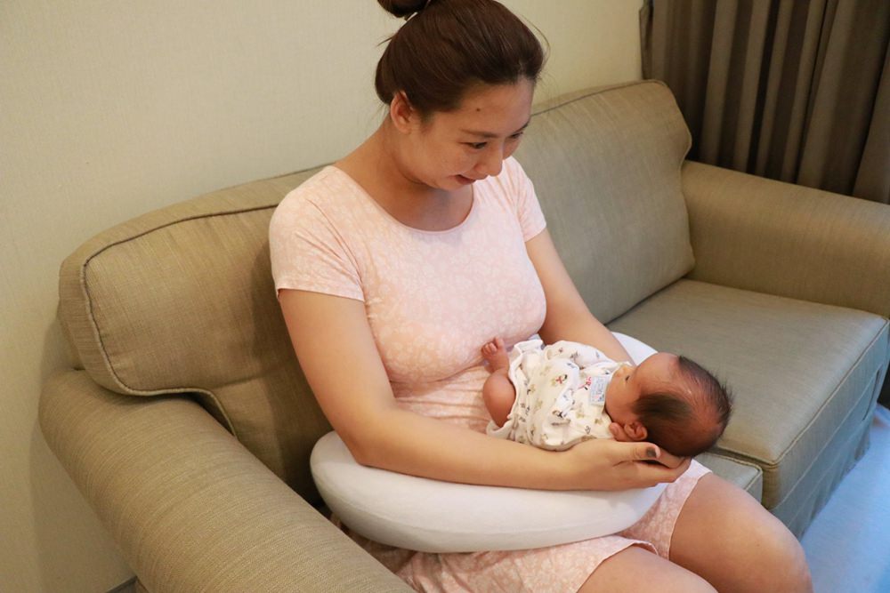 新手媽媽在家學會寶寶按摩。宣媽媽哺育顧問到府服務 ▋寶寶按摩訣竅