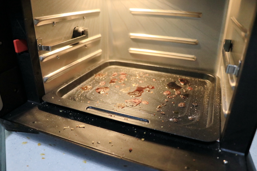 氣炸烤箱推薦-Copper Chef 智能大容量氣炸烤箱。一次可烤多道料理，節省做菜時間！