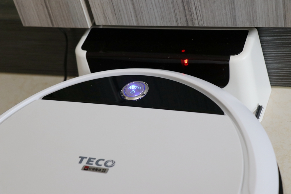 掃拖機器人推薦。TECO東元-智慧掃地機器人 ▋ 大吸力，路徑導航，掃吸拖一機搞定（旺德電通）