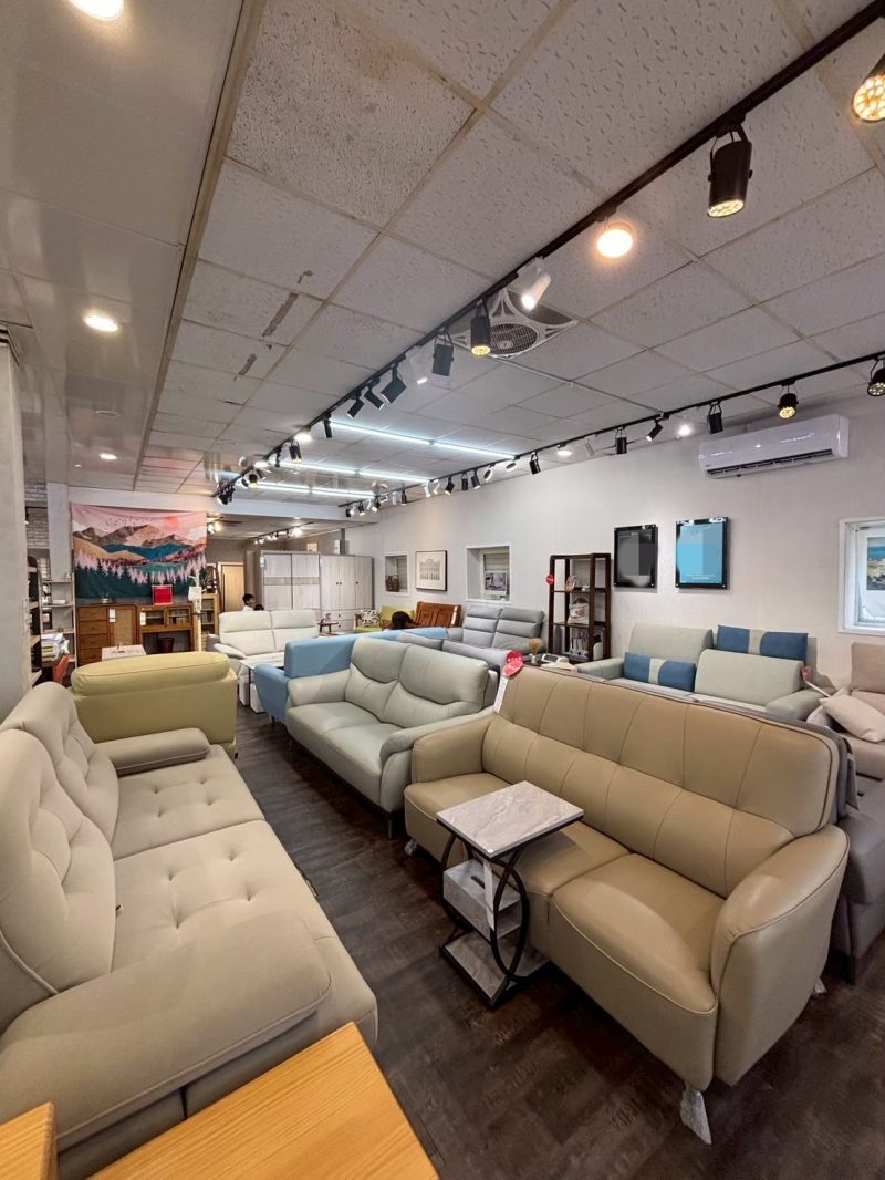 億家具批發倉庫宜蘭門市，近羅東車站，一站購足所需傢俱