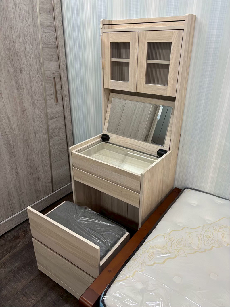 億家具批發倉庫宜蘭門市，近羅東車站，一站購足所需傢俱