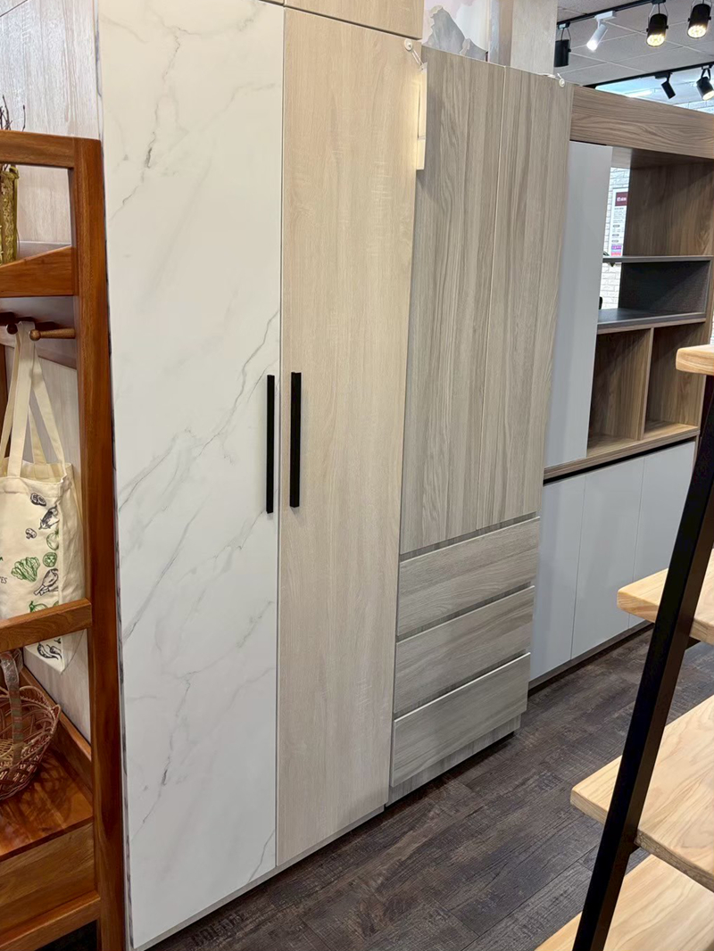 億家具批發倉庫宜蘭門市，近羅東車站，一站購足所需傢俱