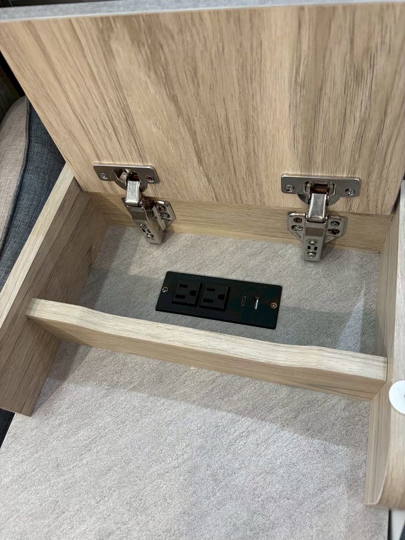 億家具批發倉庫宜蘭門市，近羅東車站，一站購足所需傢俱