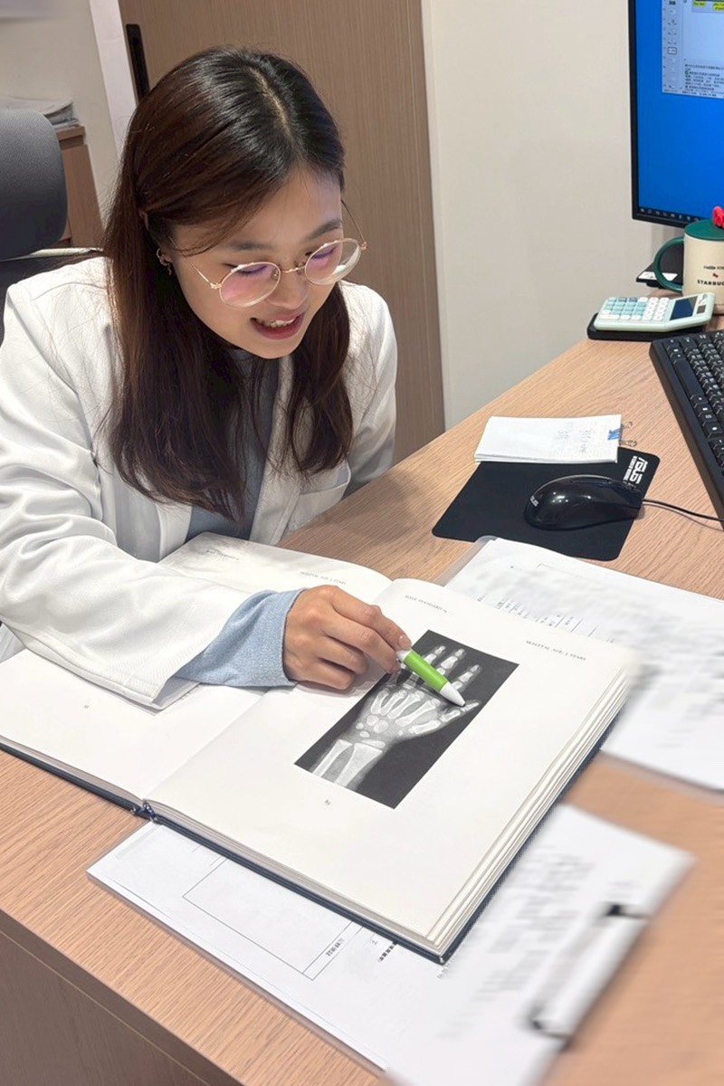 兒童成長門診推薦-新竹蒔蒔診所，兒童內分泌專科，專業醫師、營養師陪孩子健康長大