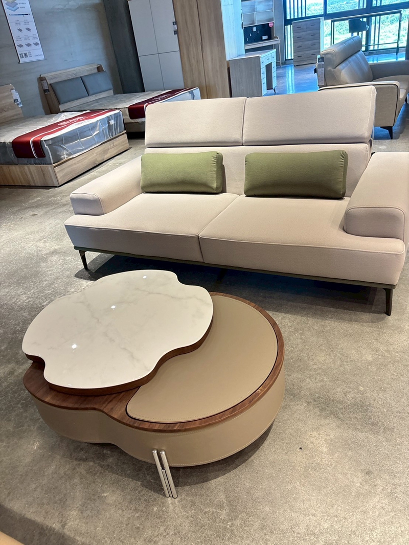 億家具批發倉庫嘉義門市,四層樓家具展示,提供全屋客製化 億家具批發倉庫嘉義門市,四層樓家具展示,提供全屋客製化