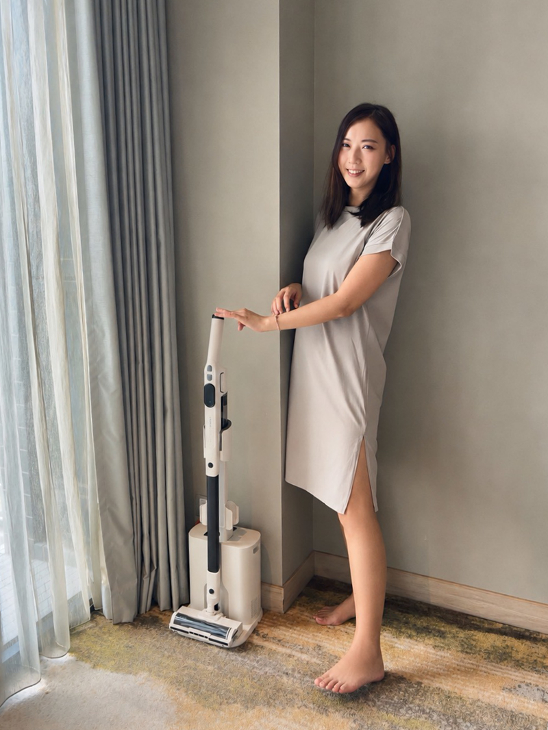 1.5kg超輕！奇美無線吸塵器，自動集塵告別髒手！